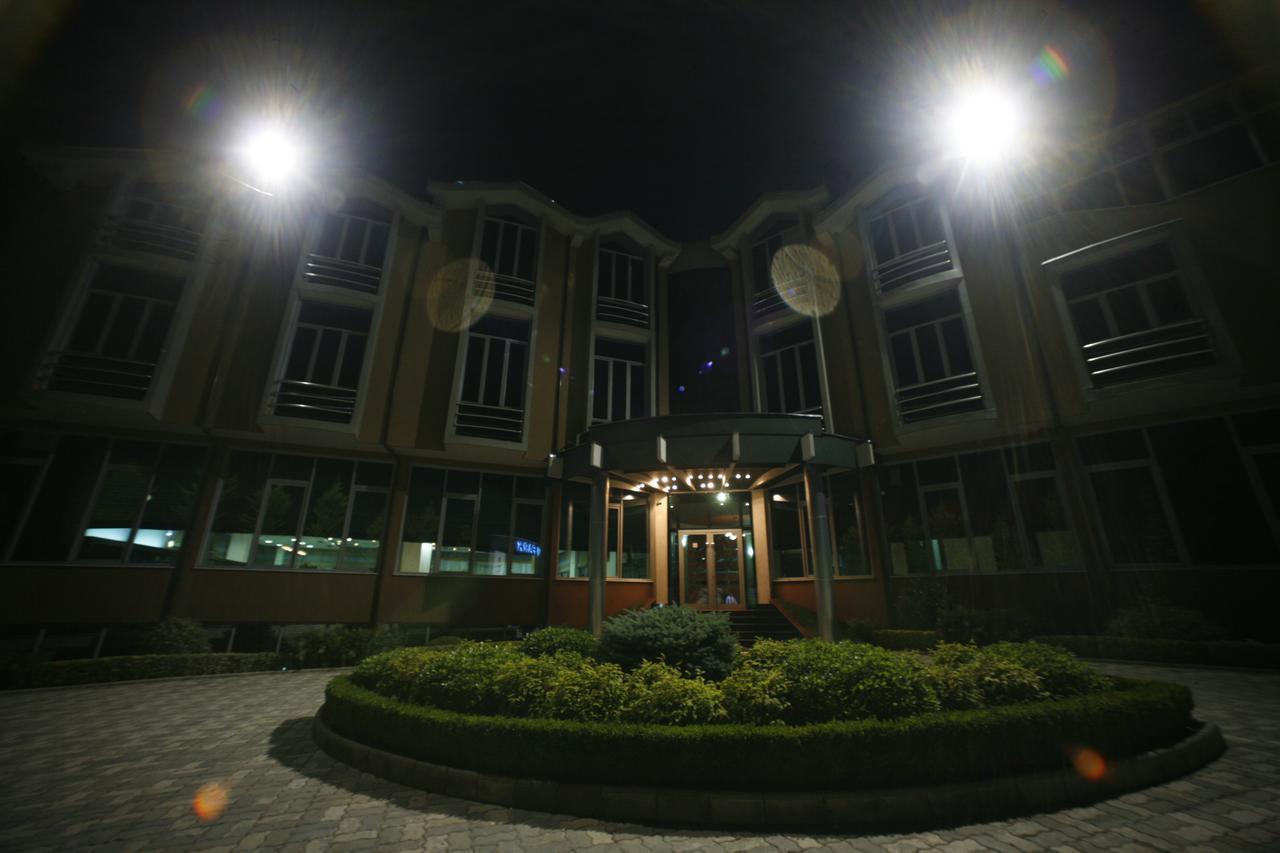 Dajti Park Resort Priska e Madhe Extérieur photo