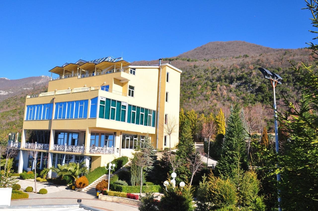 Dajti Park Resort Priska e Madhe Extérieur photo