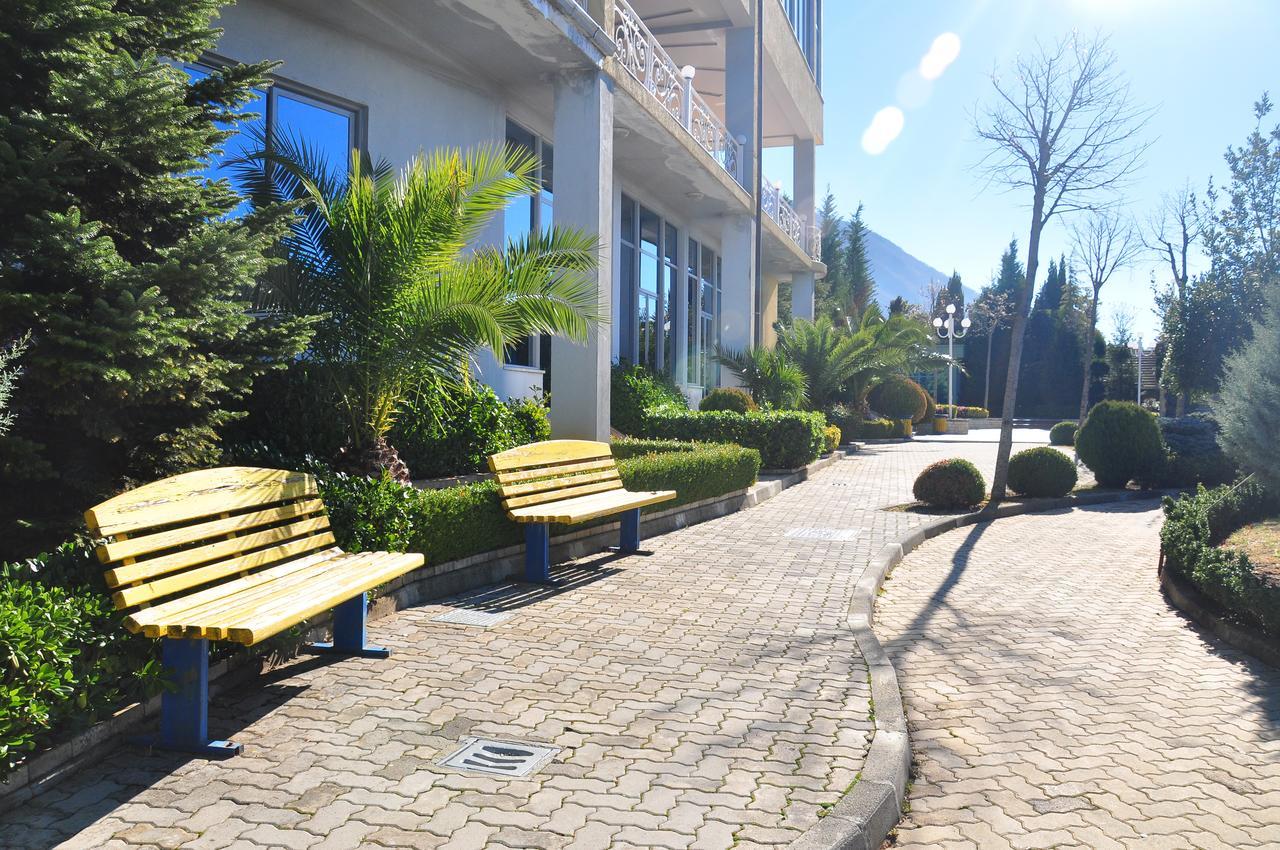 Dajti Park Resort Priska e Madhe Extérieur photo